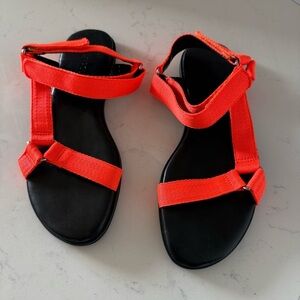 New Villa Rouge Skylar Neon Orange Sandals Size: 6